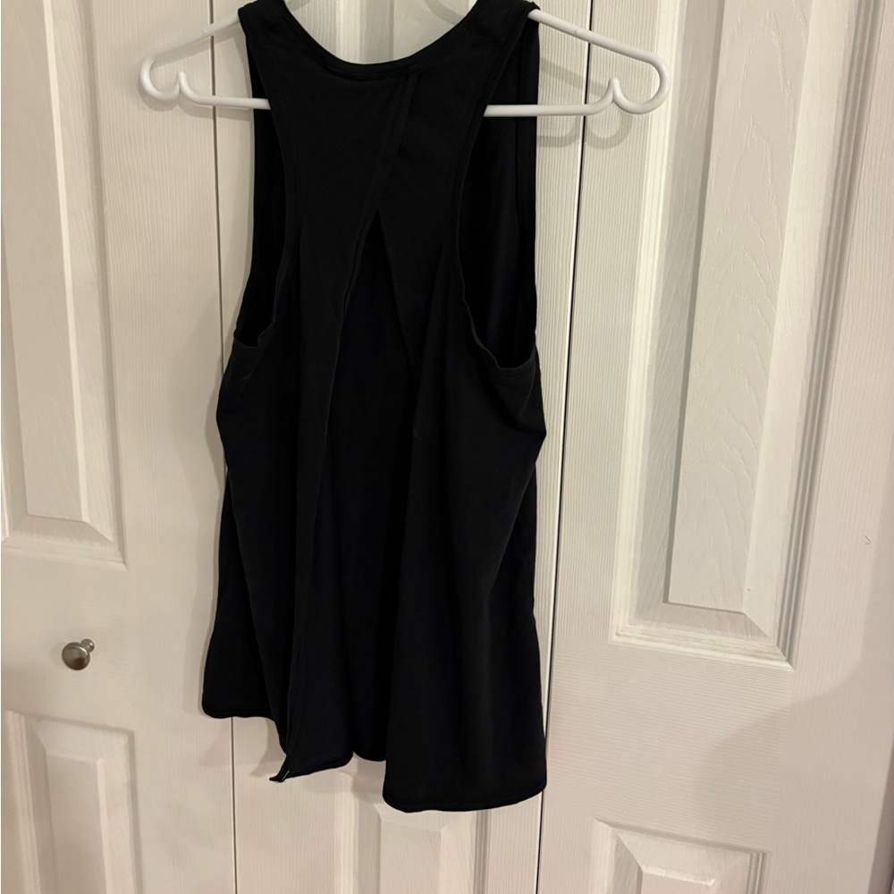 Lululemon open back tank